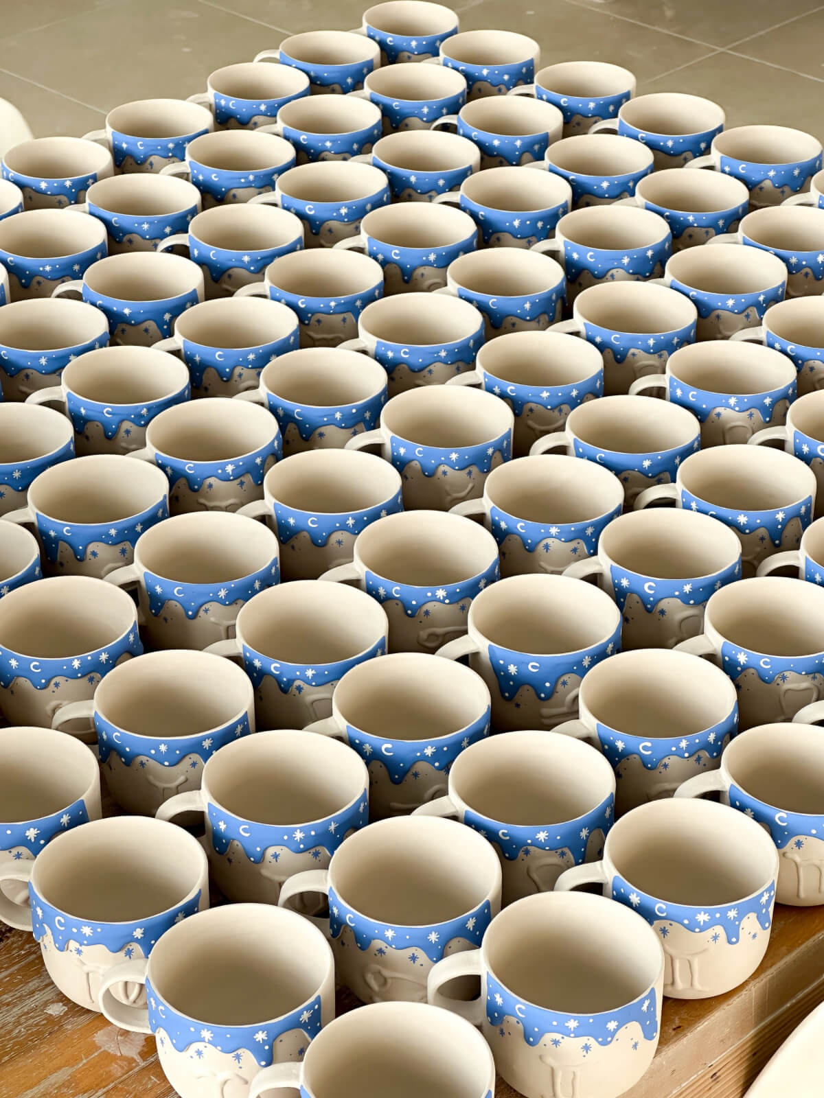 burç kupaları sıraltı ile boyamış el yapımı jalo ceramic seramik