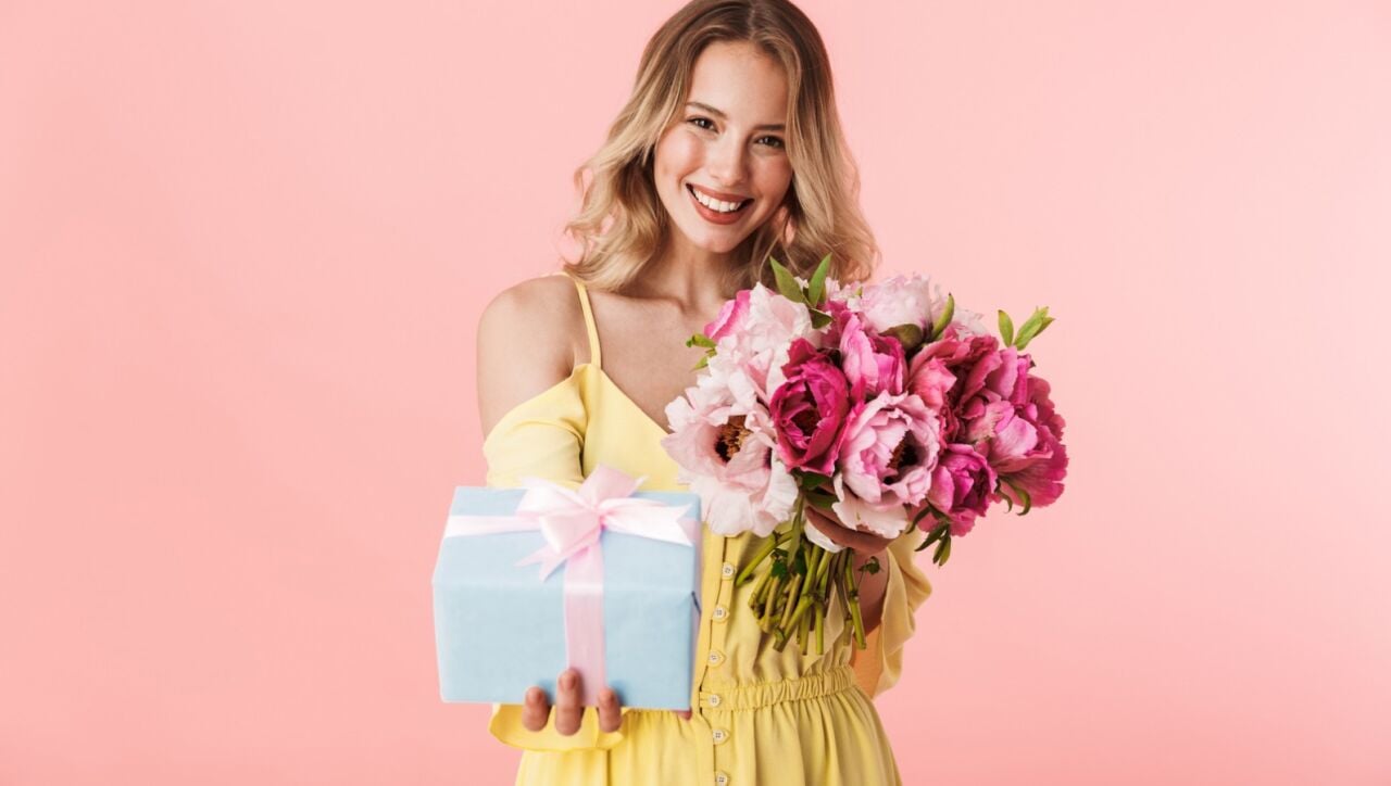 Kadınlara alınabilecek hediyeler; El Yapımı Fincan