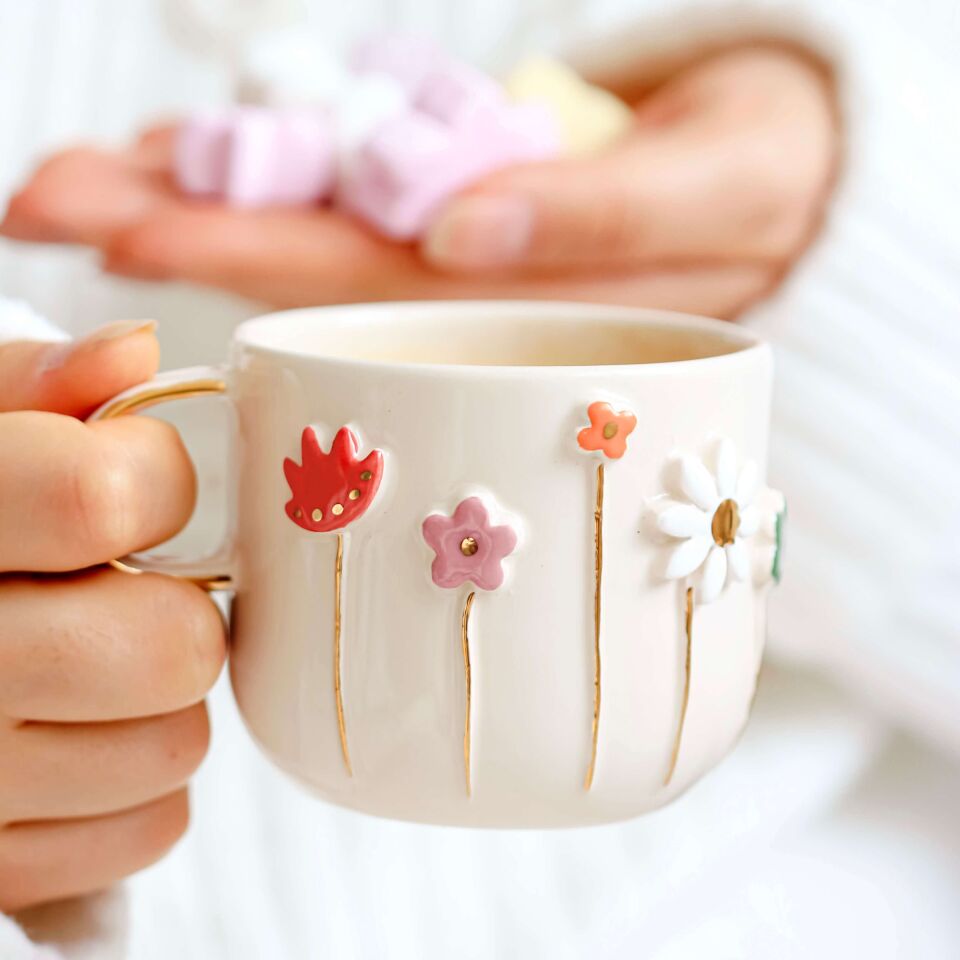 Flowers Mug, El Yapımı Çiçekli Kupa | Çiçekli Seramik Kupa