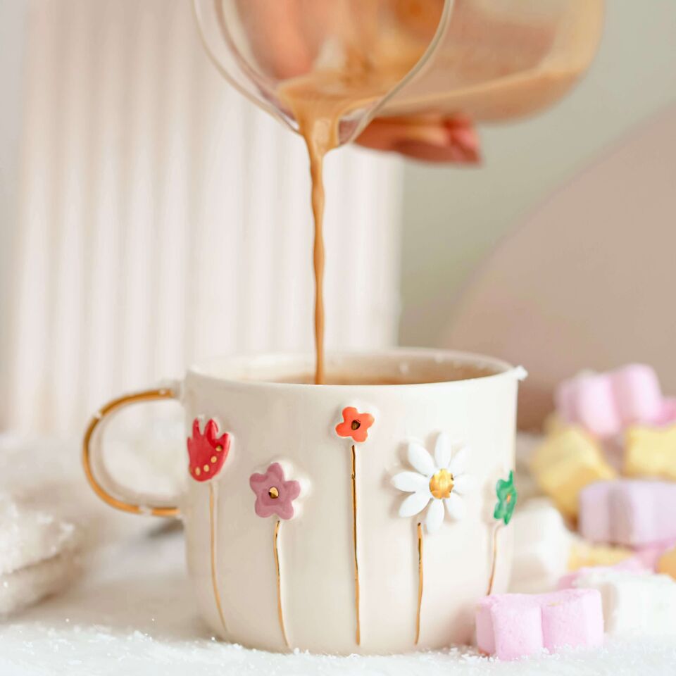 Flowers Mug, El Yapımı Çiçekli Kupa | Çiçekli Seramik Kupa