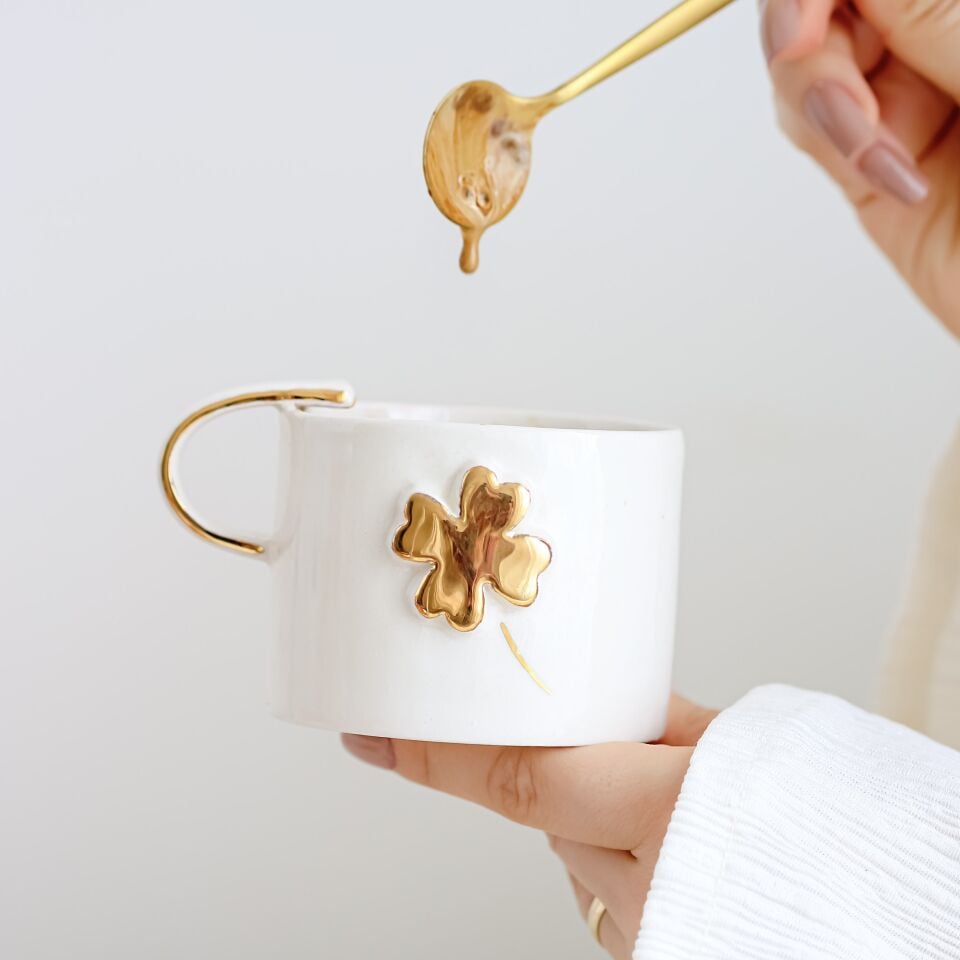 Yonca Mug, El Yapımı Yonca Desenli Kupa