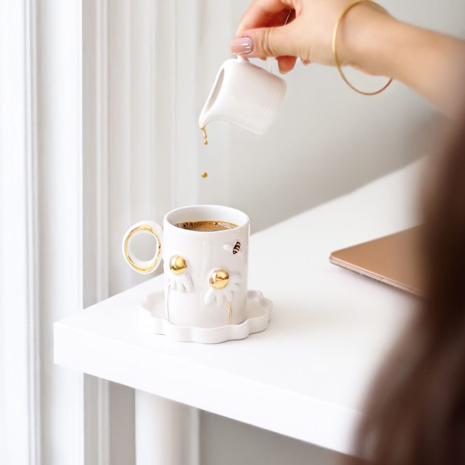 White Daisy Double Türk Kahvesi Fincanı, El Yapımı Papatyalı Fincan